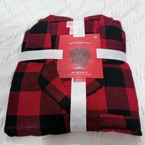 Wondershop Red and Black Plaid Sleepwear Set
